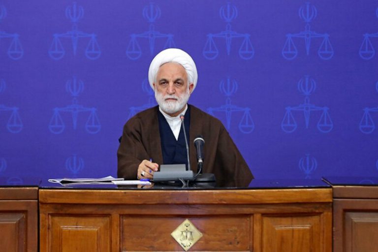 ببینید | اژهای: اگر کسی ممنوعالخروج شده باید به او اعلام شود نه اینکه در فرودگاه متوجه شود