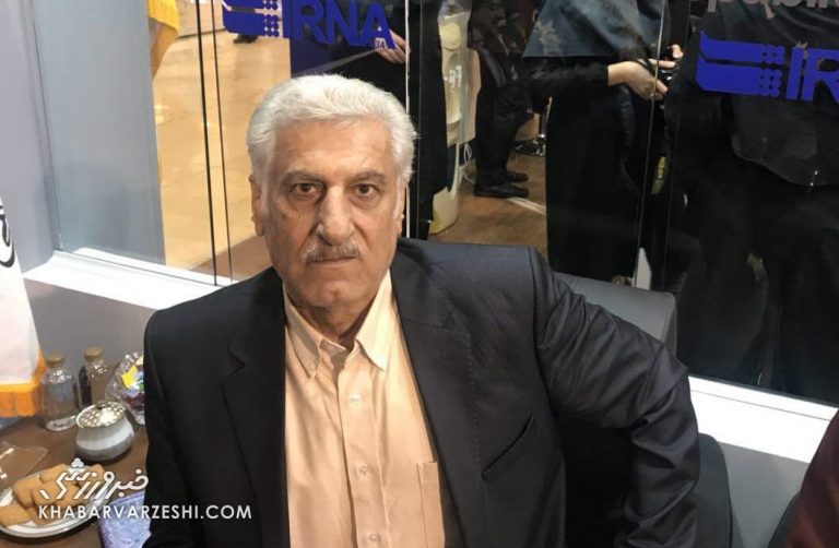فرهاد در استقلال نمیمانَد؛ فرزاد هم که جایی در کادر فنی پیدا نکرد …