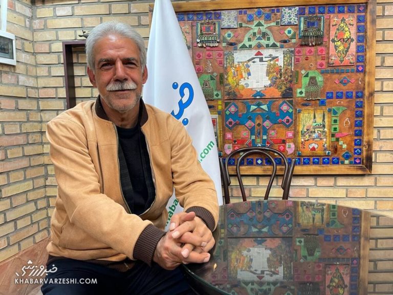 الدعیه ۲ گل از برادرم خورد و کتانی استوک هدیه داد!/ مگر عربستان به هواداران پرسپولیس ویزا میدهد؟