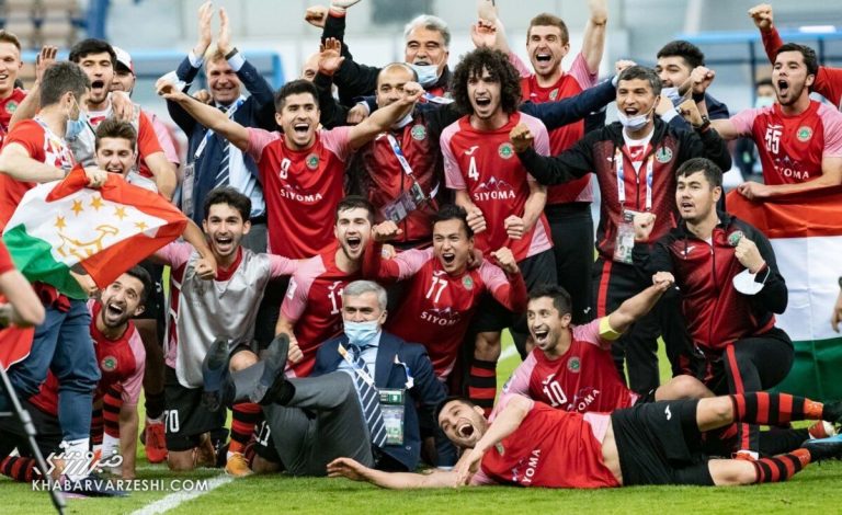 قرمزترین استقلال آسیا در مقابل پرسپولیسی که قرمز نمیپوشد!