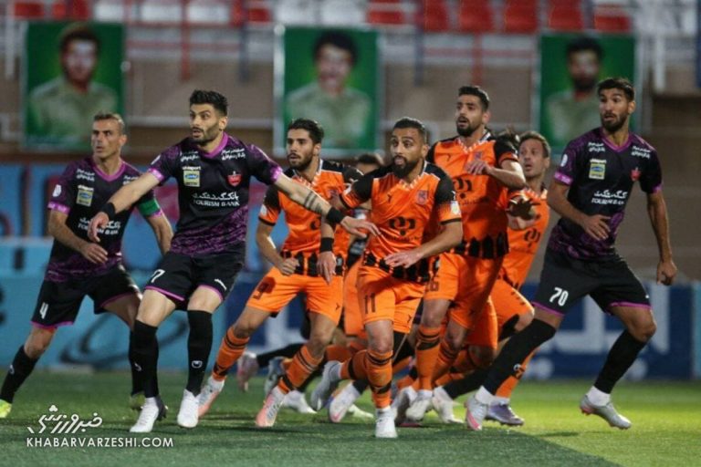 دو بازیکن بومی مس رفسنجان تمدید کردند