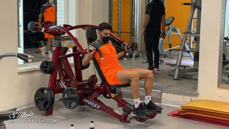مهاجم مصدوم پرسپولیس مارکوپولو میشود/ اجازه پرواز به بازیکن پرسپولیس ندادند!