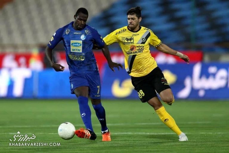 یک ستاره مطرح دیگر با فشار هواداران از لیست پرسپولیس خارج شد