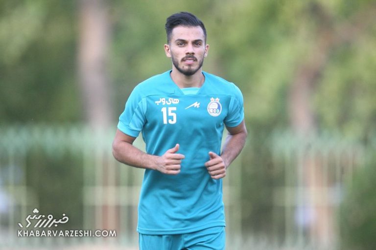 مدیون یک پرسپولیسی هستم اما استقلالی شدم/ نیم فصل از پرسپولیس پیشنهاد داشتم/ سورپرایز استقلالیها را با سورپرایز جواب میدهم