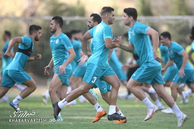 طراحی تمرین استقلال بر اساس بازی با الهلال/ مطهری به جمع آبیها برگشت