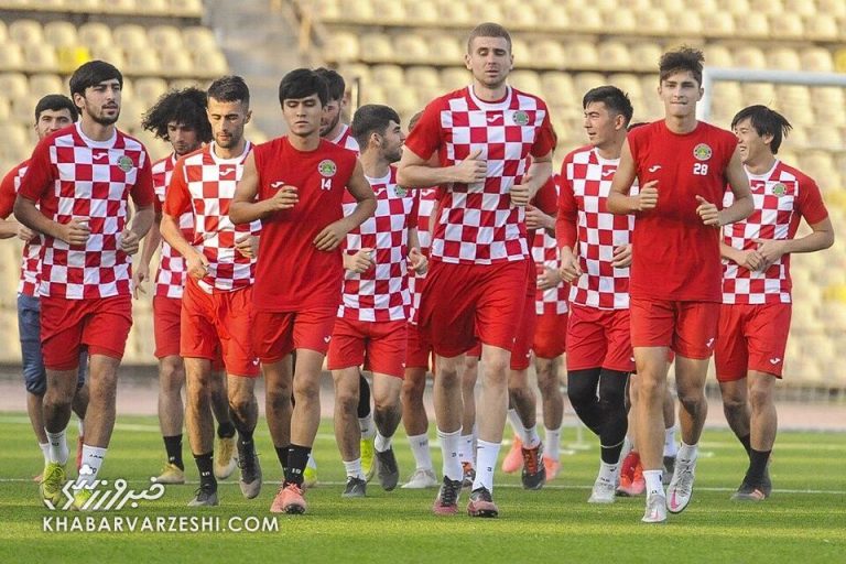 استقلال برای دیدار با پرسپولیس استارت زد