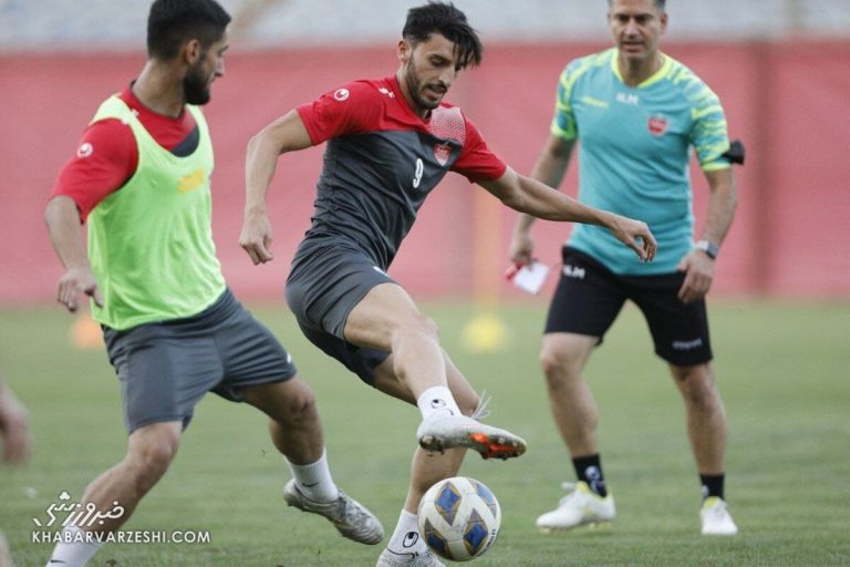 نوع مصدومیت و مدت دوری مهاجم پرسپولیس مشخص شد
