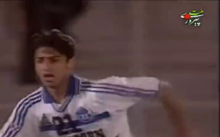 ویدیو| گل به یاد ماندنی فرهاد مجیدی به الهلال در سال ۱۳۷۷