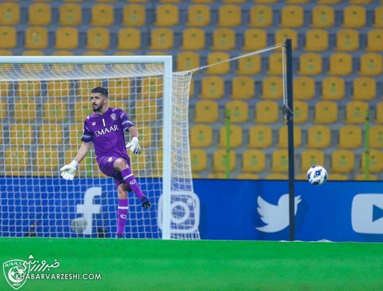 دروازهبان الهلال شریک جدید یک استقلالی شد