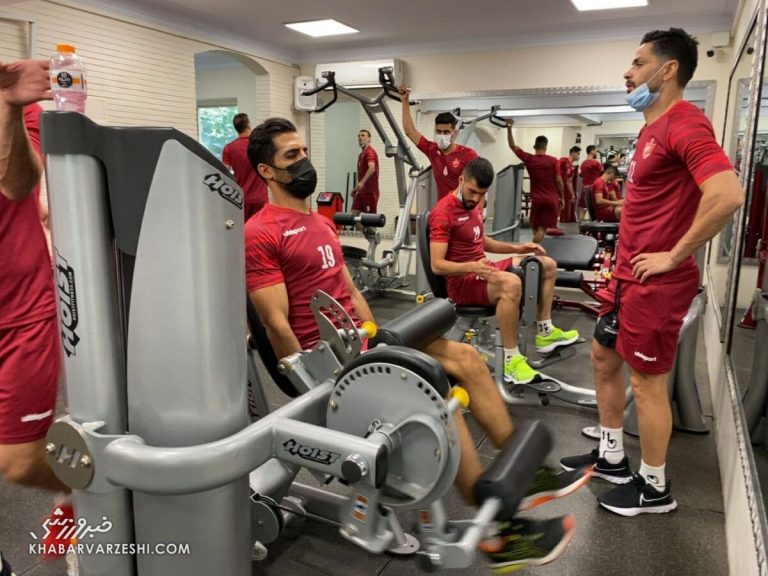برگزاری تمرین صبحگاهی پرسپولیس در سالن وزنه