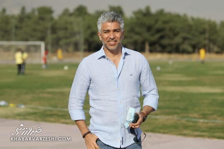 آقایان فکر کردهاند استقلال بیریشه است/ ما رنگ هیچ چک و سفتهای در استقلال ندیدیم