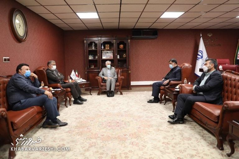 مدیران استقلال نیامده ممنوعالمصاحبه شدند!
