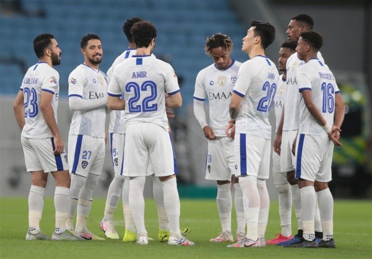 الهلال با ترکیبی متفاوت مقابل استقلال
