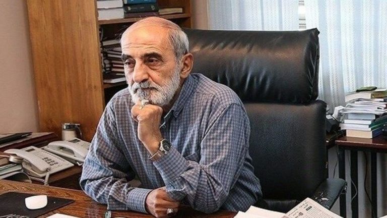 بگومگوی زیدآبادی و شریعتمداری/ جای امن نشستن و دیگران را به جانفشانی فراخواندن، ناپسند است
