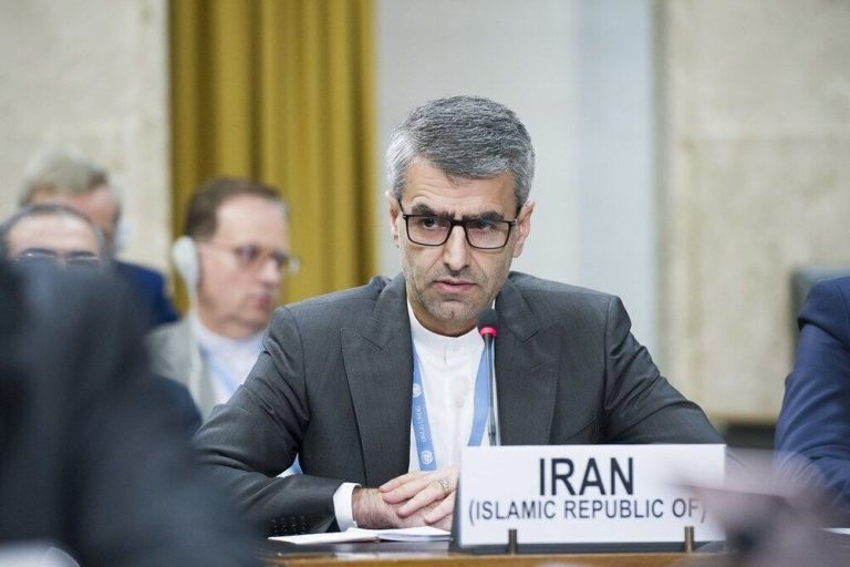 نماینده ایران در ژنو: آمریکا و حامیان تحریم ملت ها، مرتکب جنایت علیه بشریت می شوند