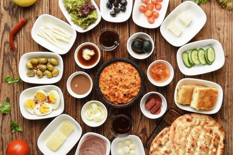 اهمیت صبحانه در سلامت دانش آموزان کلاس اولی/ رژیم غذایی چه تأثیری بر سلامت سیستم ایمنی بدن دارد؟