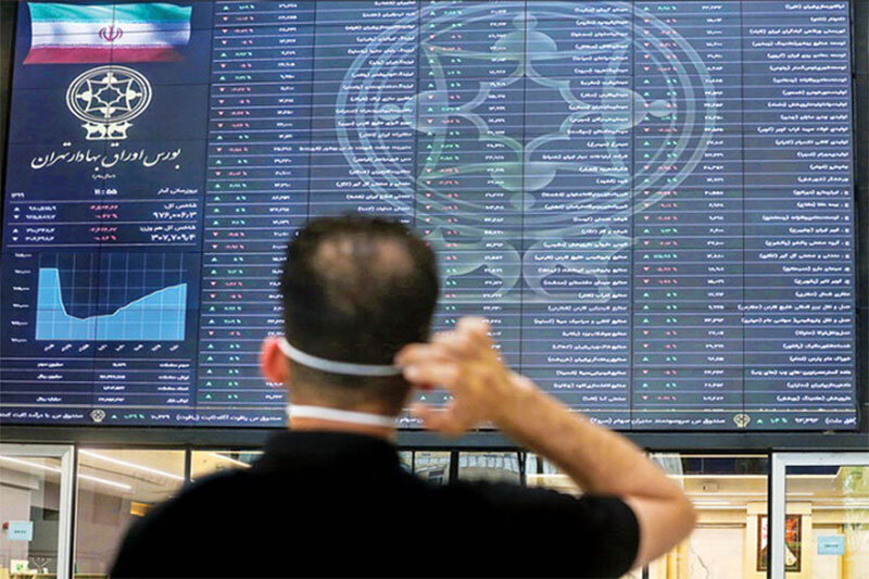 بورس در آخرین روز هفته سرخ پوش شد