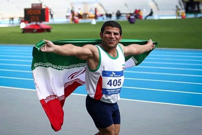 ببینید | مادر مدالآور پارالمپیک از شادی زیاد راهی بیمارستان شد!