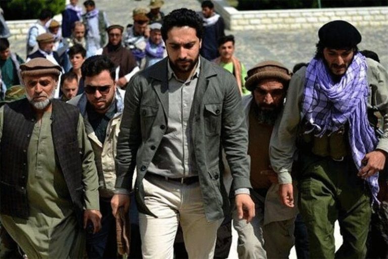 مسعود و صالح در پنجشیر پناه گرفتهاند