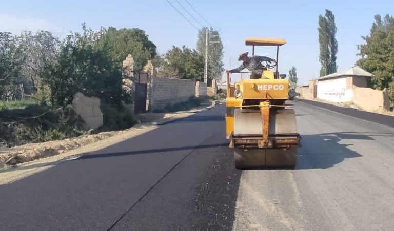 آغاز عملیات آسفالت محور روستایی سلماس – هفت وان