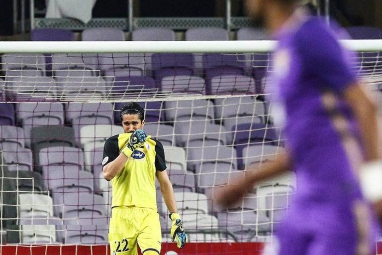 استقلالیها نگران حسینی برای بازی با الهلال
