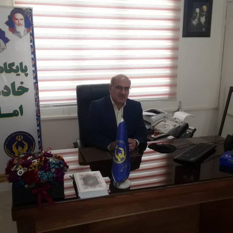 تحویل ۲۱۴ عدد تبلت به دانش آموزان تحت پوشش کمیته امداد منطقه ۱ خرمآباد