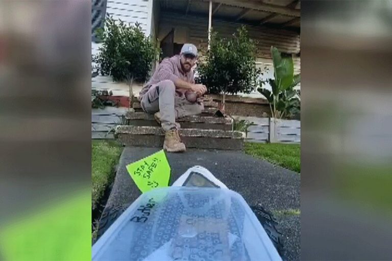 ببینید | راه حل جالب و هوشمندانه یک مرد برای خرید کردن در ایام کرونا