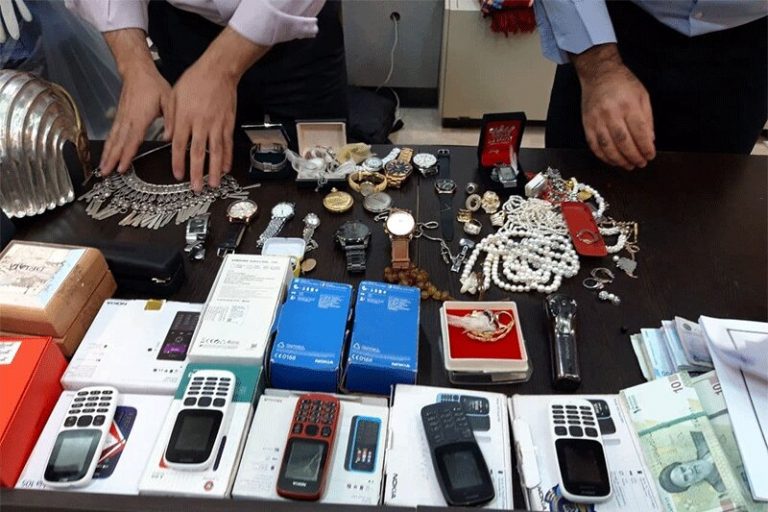 ببینید | دستگیری سارقان مسلح متواری بزرگراه همت توسط پلیس