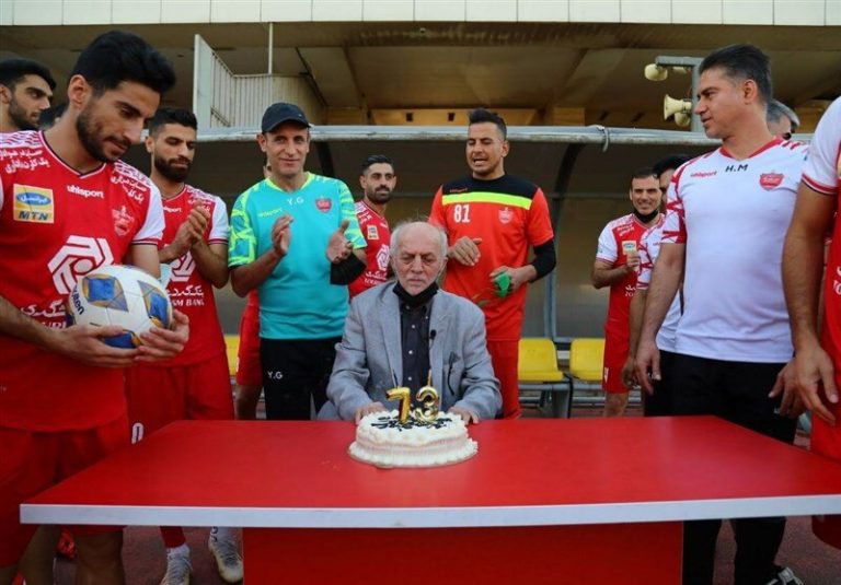 پرسپولیسیها خوردبین را غافلگیر کردند/عکس