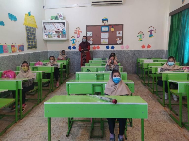 دانش آموزان استثنایی در کلاسهای ۶ نفره حاضر میشوند