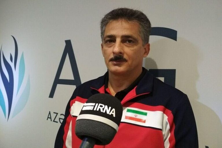 خیرخواه: وزارت ورزش تحتتاثیر طومارنویسان قرار نمیگیرد