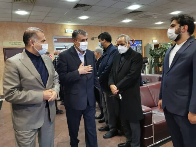 اسلامی وارد مسکو شد