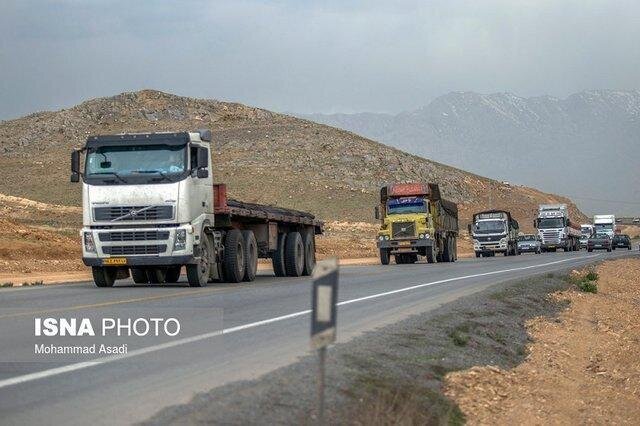 تردد کامیونهای ایرانی در مرزهای افغانستان/ امنیت خط قرمز ماست