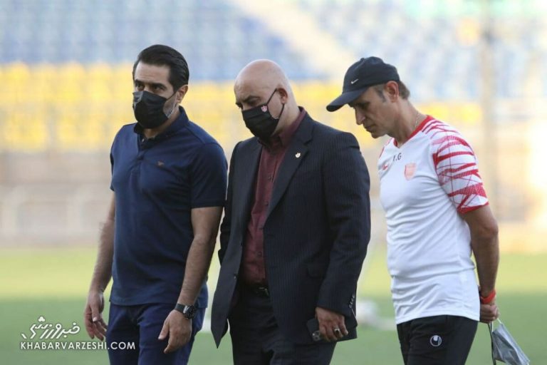 درخواست مدیر پرسپولیس از وزیر ورزش/ آقای دکتر! تا بازی با الهلال دست نگه دارید …