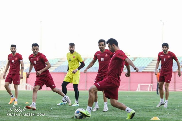 پرسپولیس تنها تیم بدون پیشپرداخت فصل جدید/ مزایده صرفا یک «شو» است؟