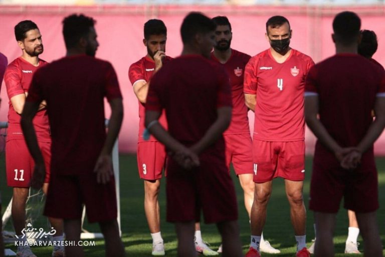 عکس| حضور متفاوت سید جلال حسینی نسبت به سایر پرسپولیسیها
