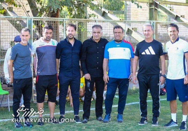 دلسوزی یک پرسپولیسی برای استقلالیها؛ خجالت میکشم بگویم این زمین تمرین استقلال است/ دلم برای فرهاد سوخت!