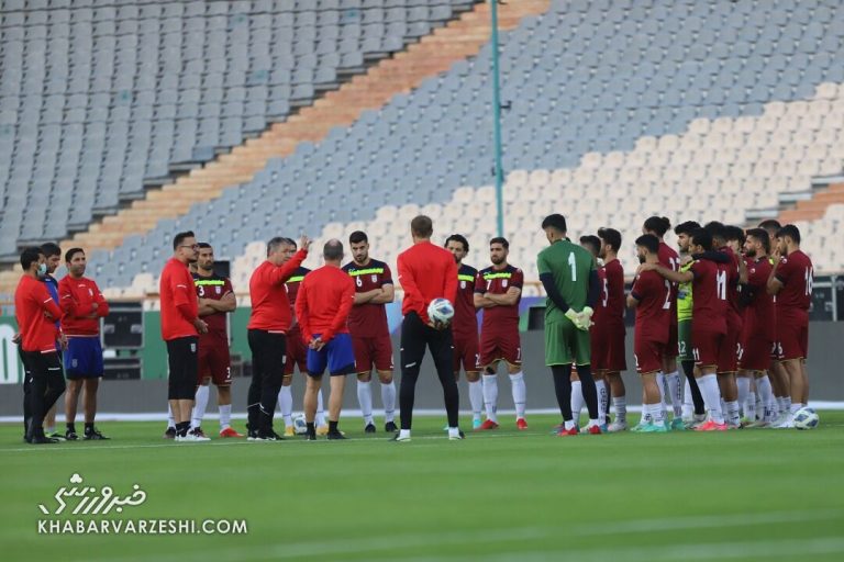 تمرین تیم ملی در حضور خبرنگاران کرهای/ مربی پرسپولیس آبیپوش شد