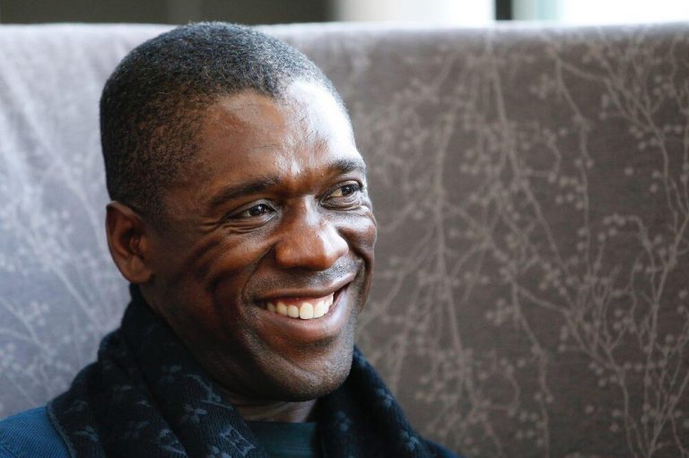 شماره ۱۰ نساجی به سیدورف رسید/عکس