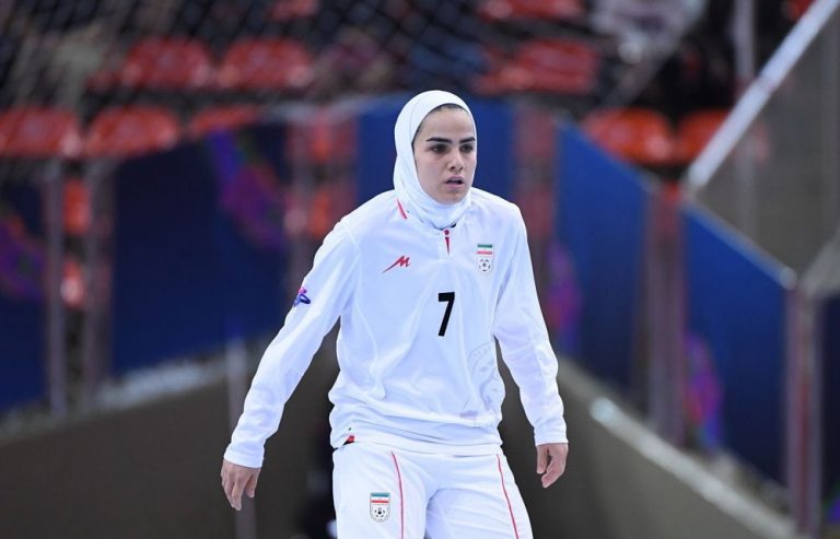 فرشته کریمی وقتی 17 ساله بود/عکس