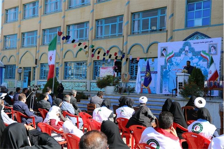 کمک ۲ میلیارد و ۵۰۰ میلیون تومانی به دانشآموز نیازمند استان چهارمحال