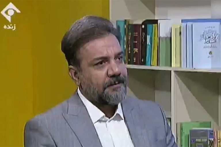 ببینید | کنایه مجری صداوسیما به تردد مسئولین با خودروهای آنچنانی!