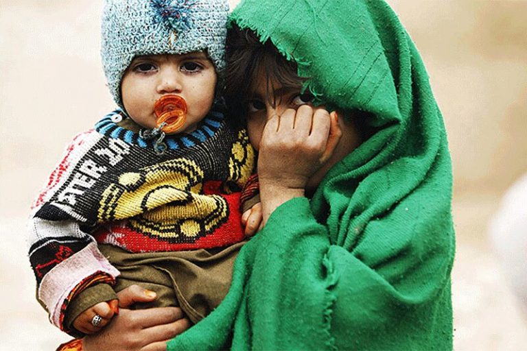 ببینید | پدر افغان، دختر و پسرش را به فروش گذاشت؛ فقط 338 دلار!