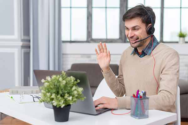 ساده‌ترین راه یادگیری زبان انگلیسی، قورباغه‌ات را قورت بده! 