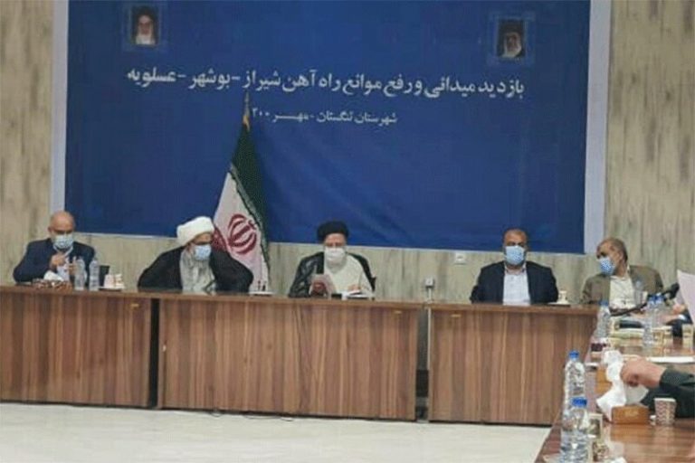 ببینید | بازدید رئیس جمهور از راه آهن شیراز _ بوشهر _ عسلویه