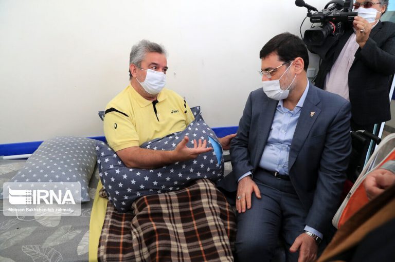 رییس بنیاد شهید: مشکل اشتغال فرزندان ایثارگران رفع میشود