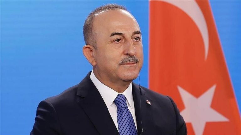 ترکیه: آمریکا از تروریسم حمایت میکند / واشنگتن داعش را به افغانستان برد