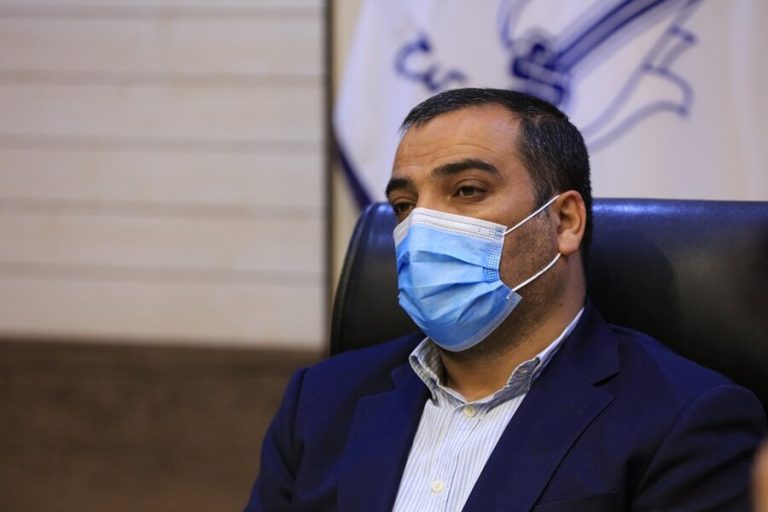 کسب درآمد در مناطق و سازمانها در اولویت کار قرار گیرد