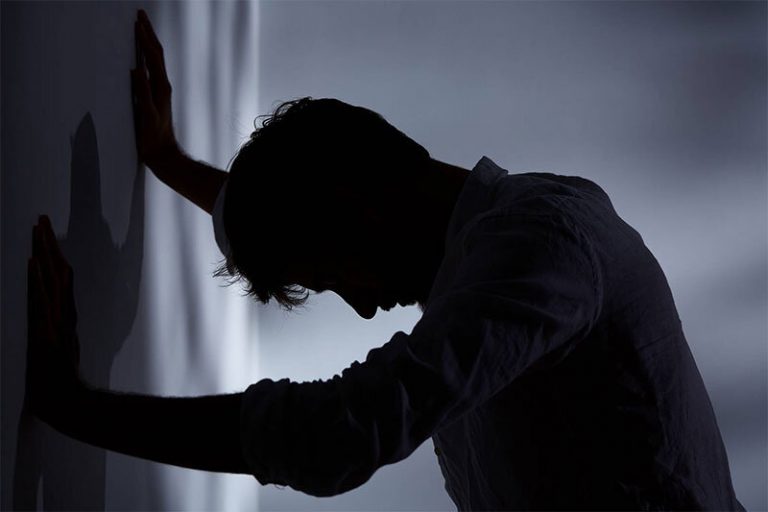 کدام اختلالات روانی در انتظار مبتلایان به کرونا است؟