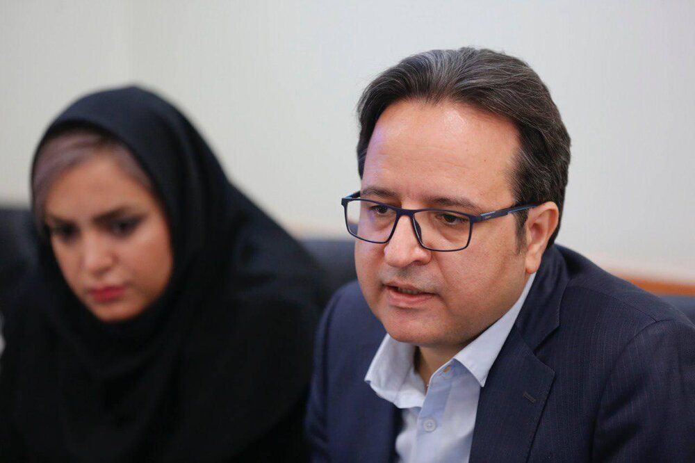 آغاز به کار کمپین «حرف و گفت»؛ پویشی ملی برای روابط خانوادگی سالم